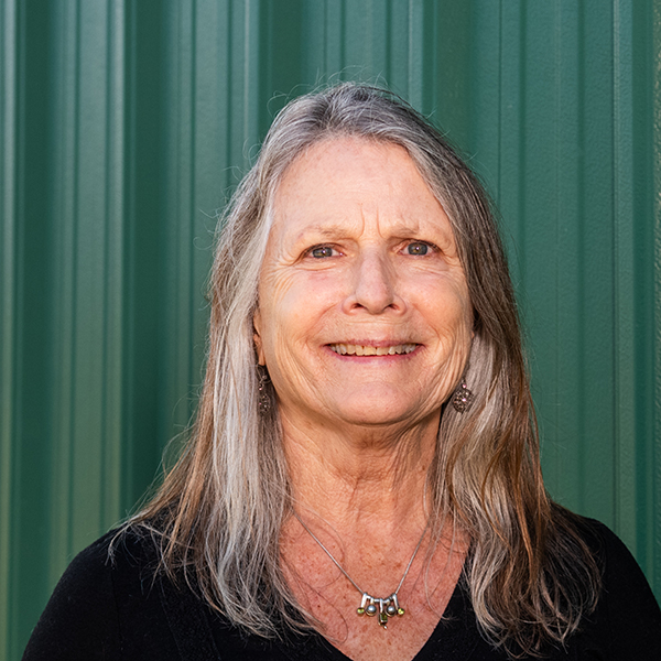 Suzanne Schipper Headshot